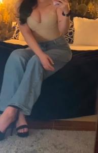 613706981: Chica busca chico en Madrid