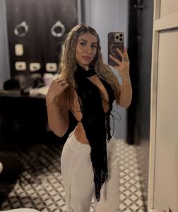 635854971: Chica busca chico en Málaga