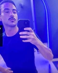 631468107: Chico busca chica en Murcia