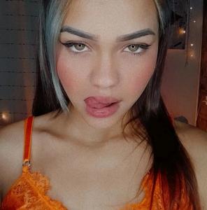 604307685: Chica busca chico en Valencia