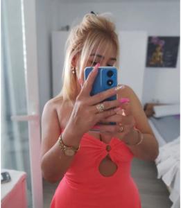 624986286: Chica busca chico en Cuenca