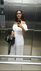 614881102: Chica busca chico en Murcia
