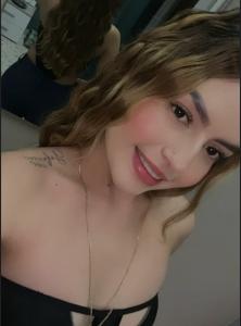 643291683: Chica busca chico en Ibiza