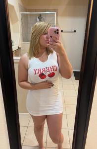 643387612: Chica busca chico en Almería