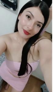 647165869: Chica busca chico en Madrid