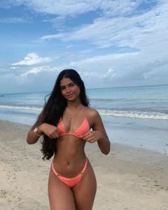658215686: Chica busca chico en Cádiz