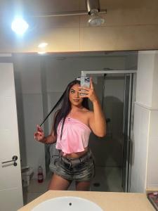 687038875: Transexual en Tenerife