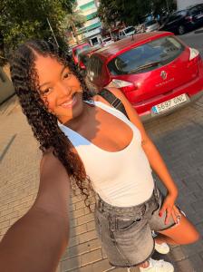 603690534: Chica busca chico en Madrid