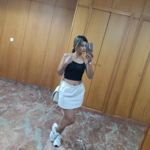 641395848: Chica busca chico en Murcia