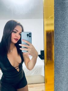 604307685: Chica busca chico en Valencia