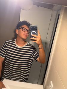 614548307: Chico busca chica en Madrid