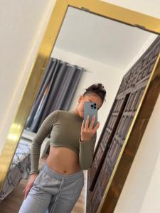 604307685: Chica busca chico en Valencia
