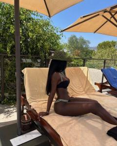 613220776: Chica busca chico en Barcelona