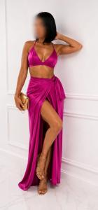 688394537: Chica busca chico en Madrid