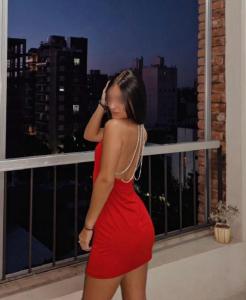 670307951: Chica busca chico en La Coruña