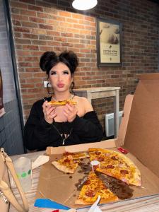 617163085: Travesti en Ibiza