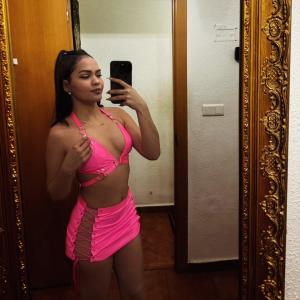 604307685: Chica busca chico en Valencia