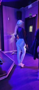 635224131: Chica busca chico en Zaragoza