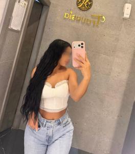 600692582: Chica busca chico en Sevilla