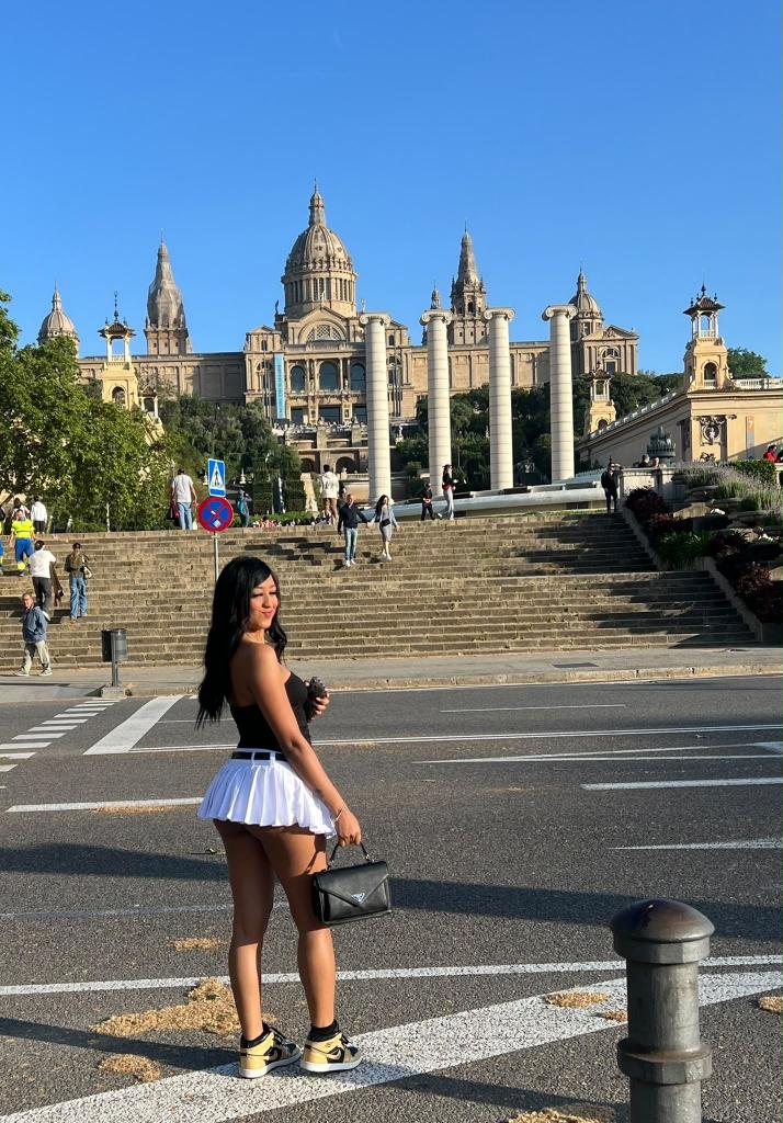 643975890: Chica busca chico en Mallorca