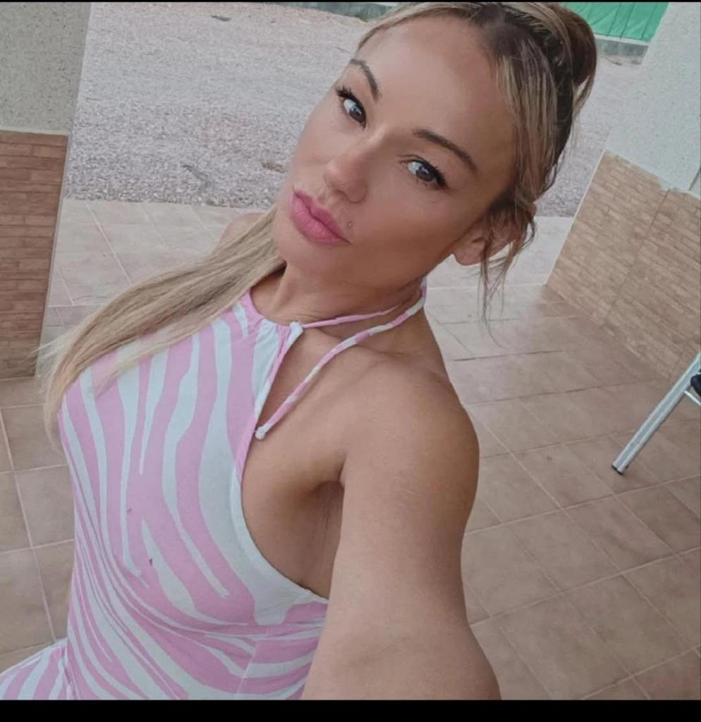 607819649: Chica busca chico en Alicante