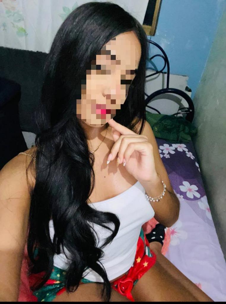 Chica busca chico en Tenerife: 