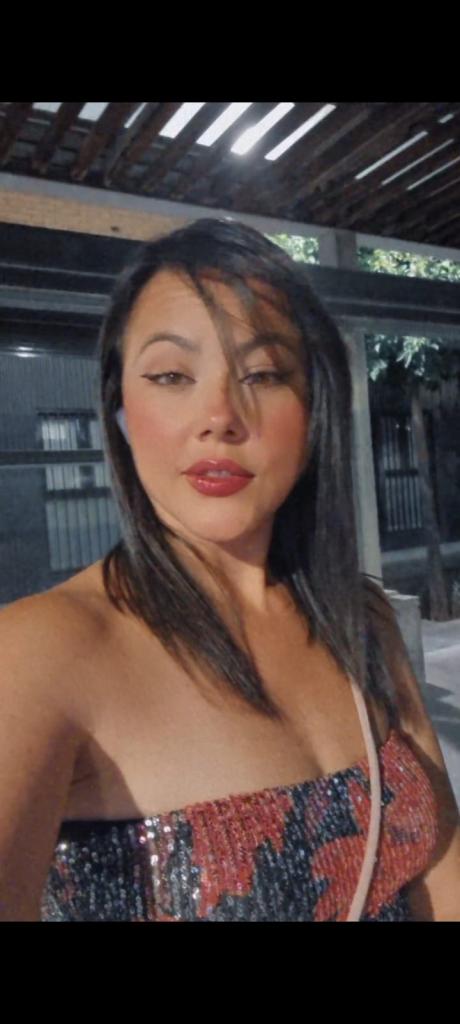 Chica busca chico en Valencia: Chica busca chico