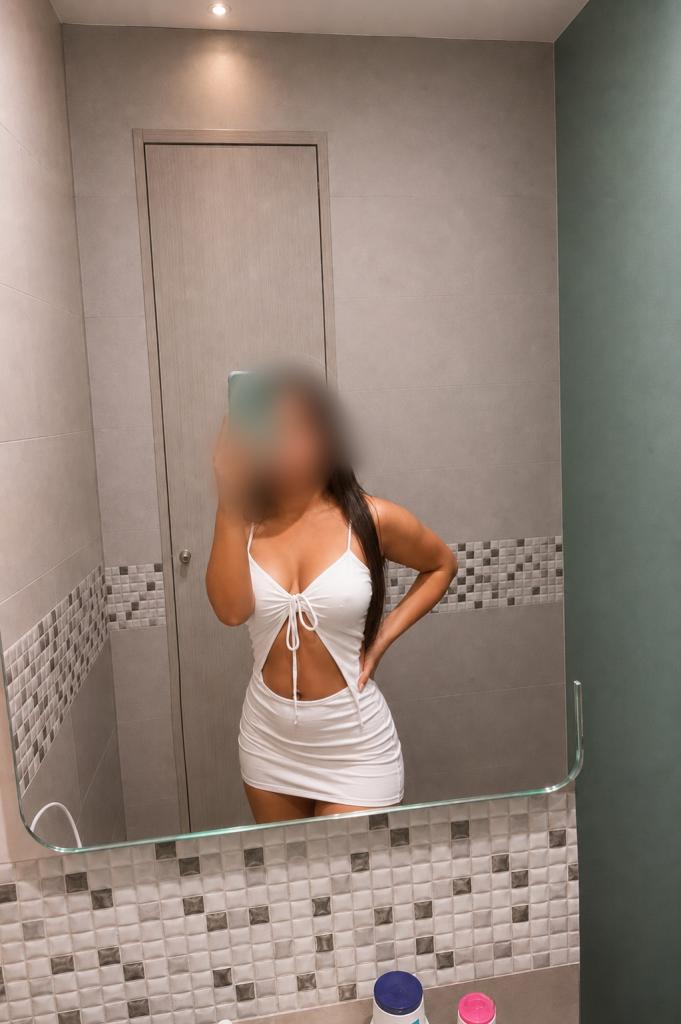 603120125: Chica busca chico en Madrid