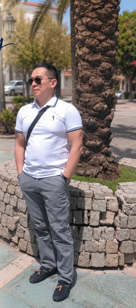 653077820: Chico busca chica en Málaga