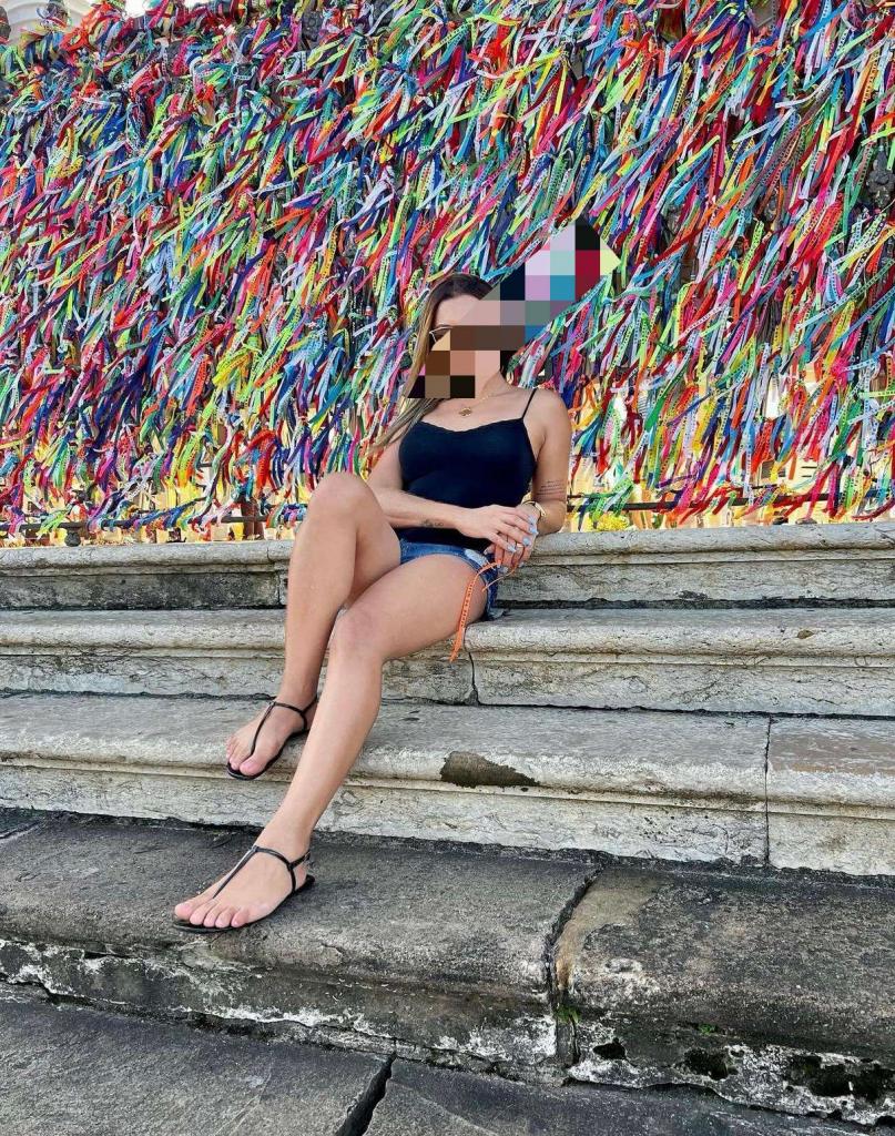 643598654: Chica busca chico en Navarra
