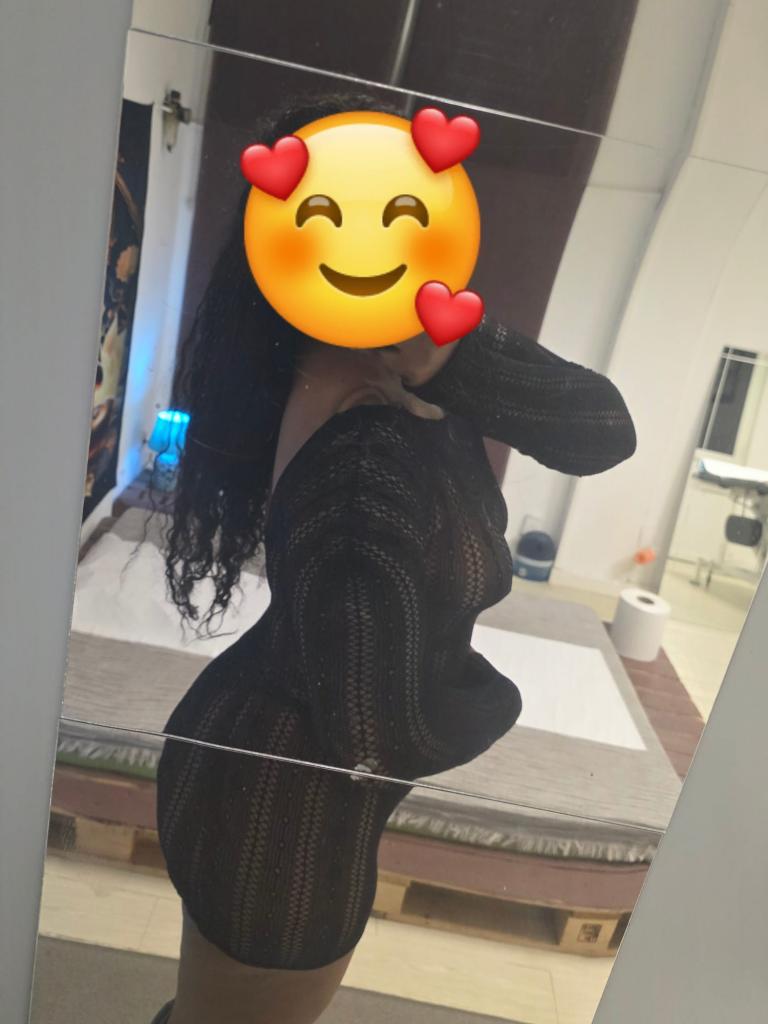 632243517: Chica busca chico en Madrid