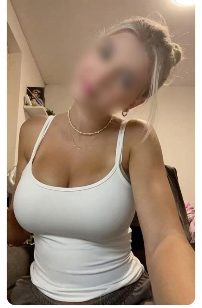 632943840: Chica busca chico en Almería
