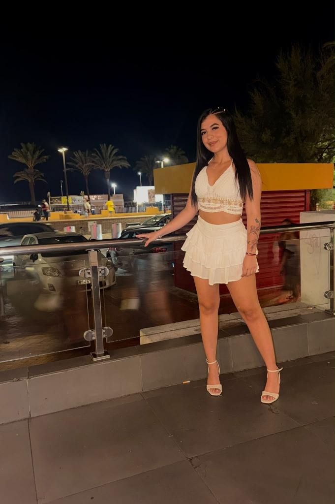 Chica busca chico en Sevilla: 