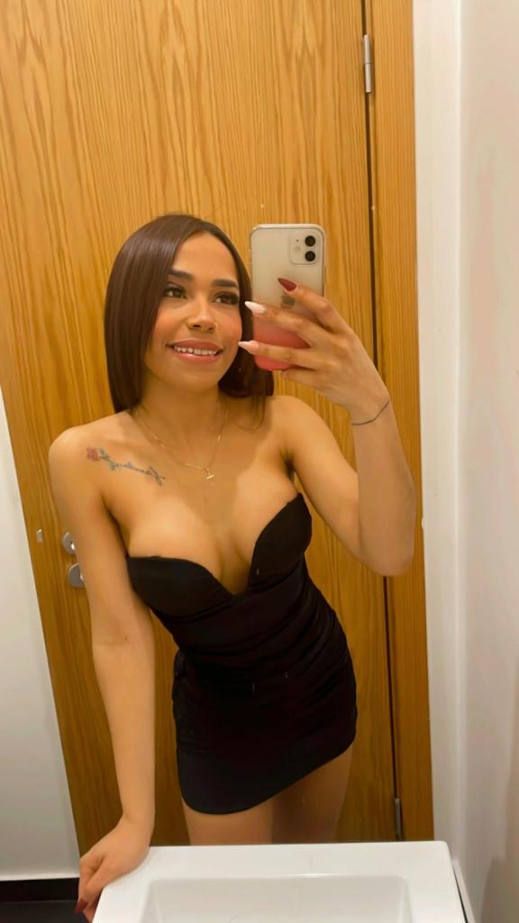 Chica busca chico en Ibiza: 