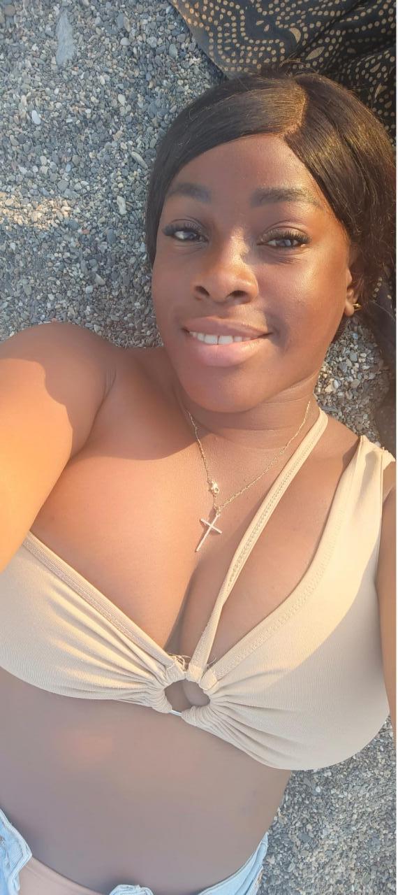 603230118: Chica busca chico en Cantabria