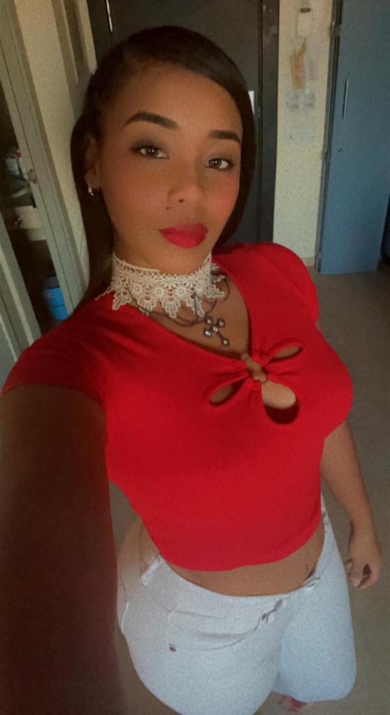 Chica busca chico en Cádiz: Chica busca chico
