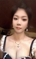 623425997: Chica busca chico en Barcelona