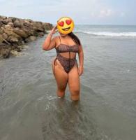 672596290: Chica busca chico en Granada