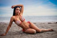 656787589: Chica busca chico en Granada