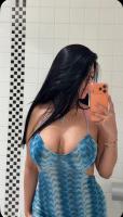 680700896: Chica busca chico en Sevilla