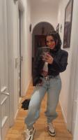 631883854: Chica busca chico en Almería