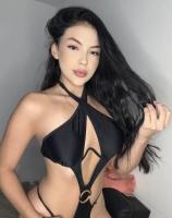 667414231: Chica busca chico en Barcelona