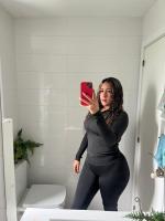 677169105: Chica busca chico en Alicante