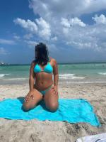 640956414: Chica busca chico en Valencia