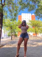 641849044: Chica busca chico en Sevilla