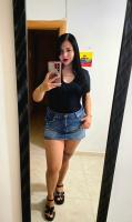 631864206: Chica busca chico en Barcelona