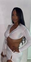 631443241: Chica busca chico en Ibiza