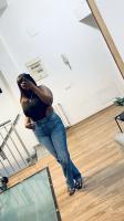 671157698: Chica busca chico en Gerona