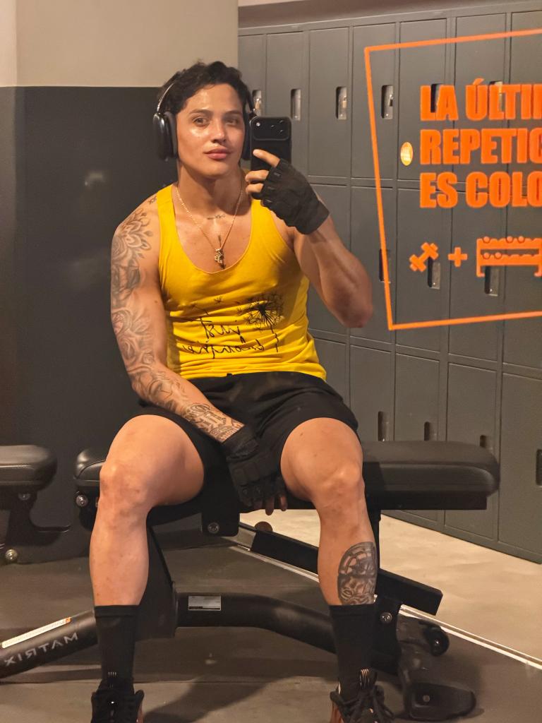 672836199: Chico busca chica en Valencia