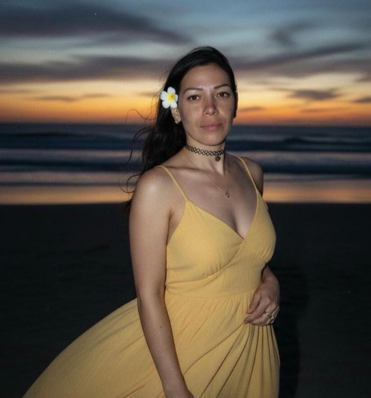 633447389: Chica busca chico en Orense